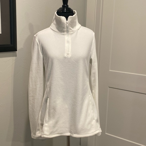 Ladies size small, off white fleece tunic top. - Picture 1 of 5